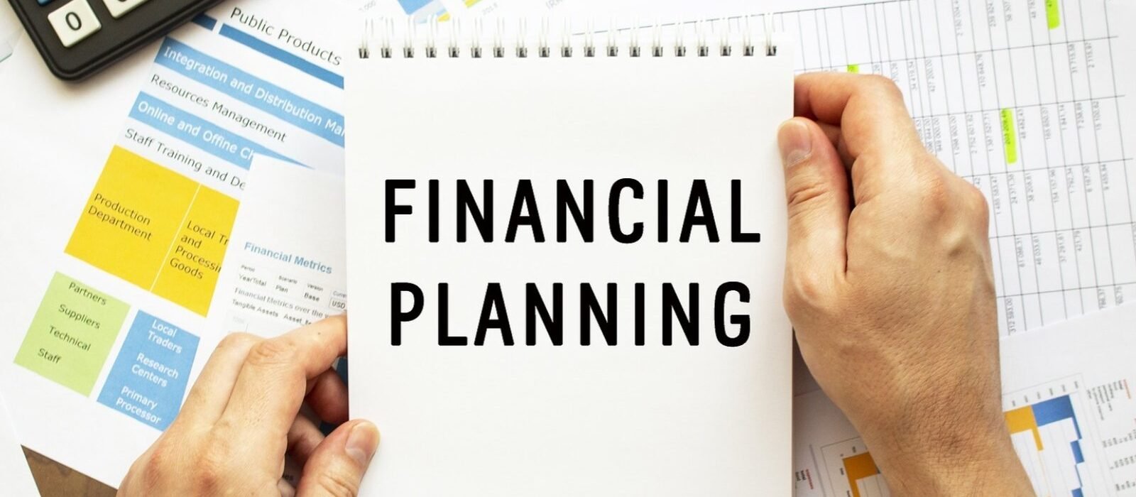 Financial planning notebook for growing businesses